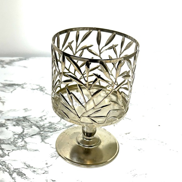 Bath & Body Works Vine Leaf Pedestal 3 Wick Candle Sleeve Holder - Picture 6 of 7